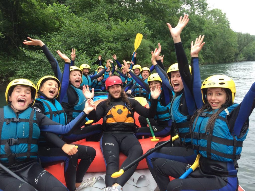 Centre de loisirs, association, centre aéré, vous cherchez une activité nautique à proposer aux enfants ou aux adolescents que vous accueillez ? Vous y êtes ! - Yes We Raft