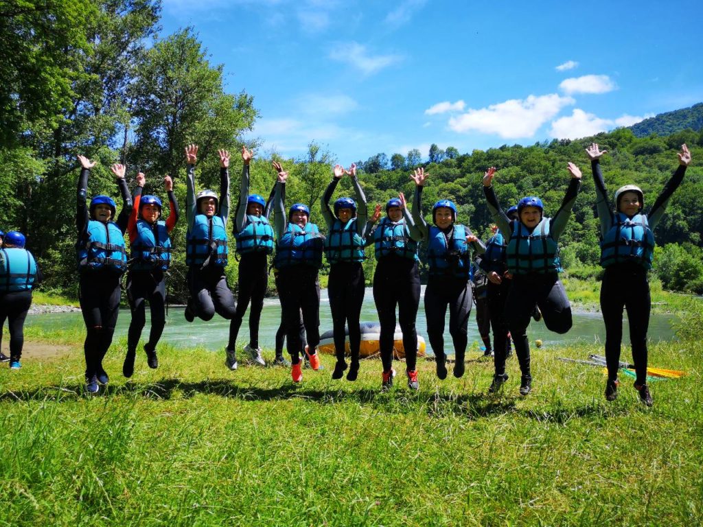 Défis nautiques entre amis - Yes We Raft