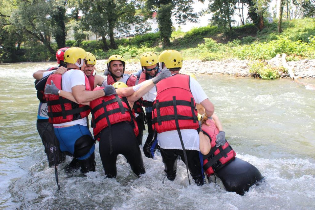 Opération sauvetage - team building - yes we raft