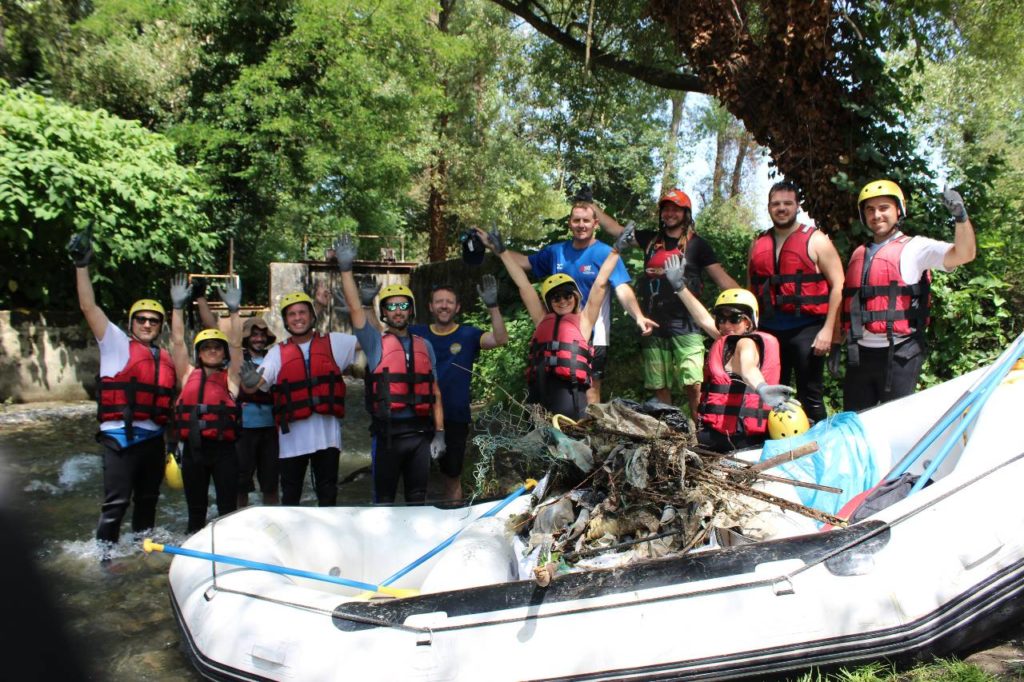 Collecte de déchets - développement durable - team building - yes we raft