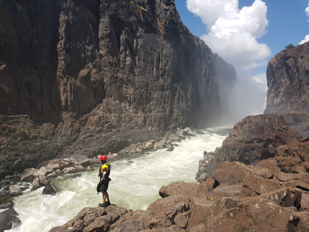 Les Minus rapides du Zambèze. Trop dur en rafting possible en kayak.